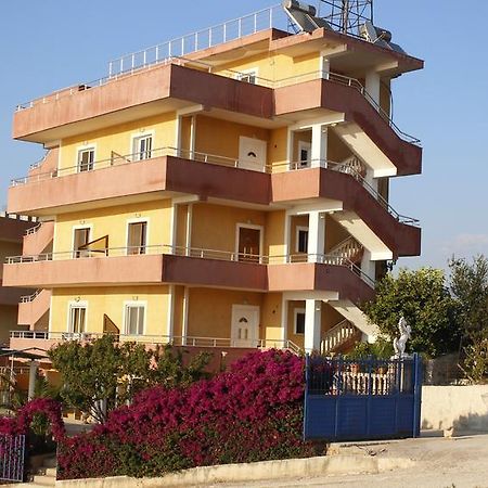 Apartments Vila Ardi Sarandë Zimmer foto